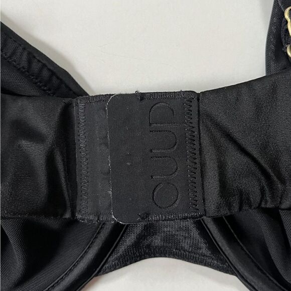 CUUP The Satin Plunge Bra Black 40G - Picture 10 of 10